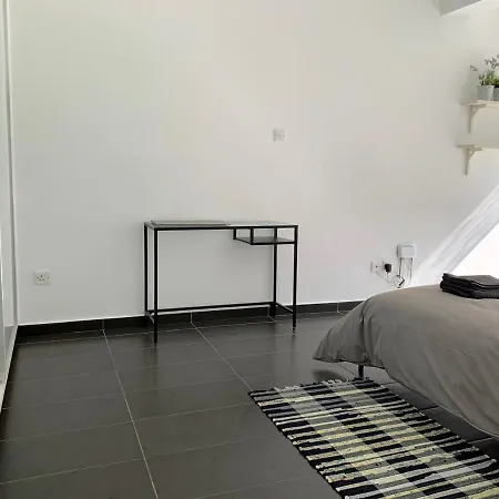 Lägenhet Citysuite Larnaca